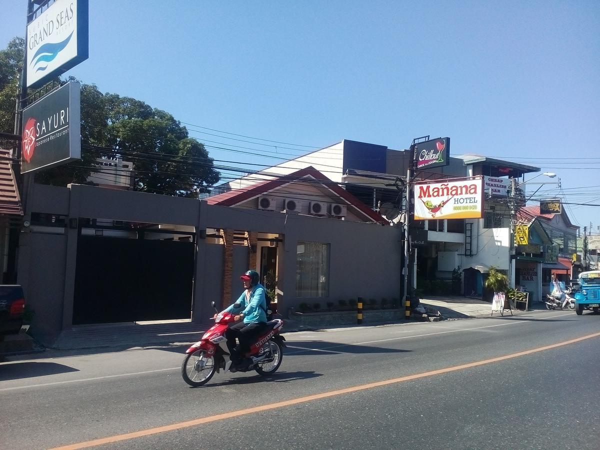 Manana Hotel Olongapo Exterior photo